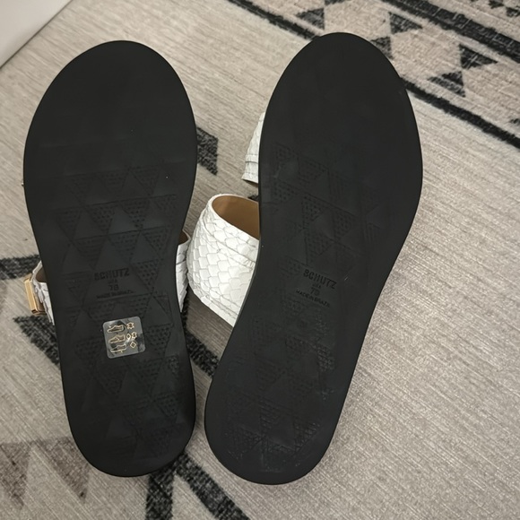 Snake-Pattern Slide Sandals - Picture 11 of 11